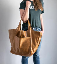 Load image into Gallery viewer, Casual Soft Large Capacity Tote Women Handbags Designer Aged Metal Look Luxury Pu Leather Shoulder Bag Retro Big Shopper Purses