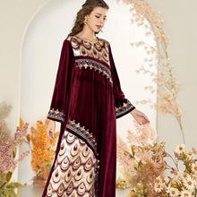 Load image into Gallery viewer, Fashion Arabian Gold Thread Embroidery Muslim Casual Jacquard Stitching Velvet Large Swing Dress Fashion Kaftan Islamic Clothing
