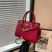 Load image into Gallery viewer, Luxury Brand Bag For Women Trend New Red Bridal Handbags Temperament Commuter Lady Shoulder Bag Female Cross Body Bags Black Red