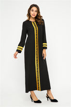 Load image into Gallery viewer, Middle East Abaya  For Women New Lace Embroidery Stitching Color Contrast Jalabiat Elegant  Dress Muslim Arab Robe Abayas