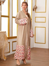 Load image into Gallery viewer, Middle East Muslim New Fashion Geometric Stitching Lace Dubai Arab Cardigan Robe Muslim Woman Caftan Daily Casual Home Wear