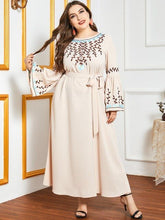 Load image into Gallery viewer, Moroccan Oriental Dress Arabian Oversized Women's Dress Stitching Flared Sleeve Embroidery Casual Muslim Long Skirt Abaya Kimono