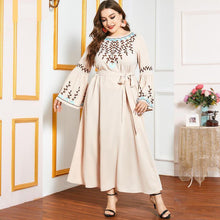 Load image into Gallery viewer, Moroccan Oriental Dress Arabian Oversized Women's Dress Stitching Flared Sleeve Embroidery Casual Muslim Long Skirt Abaya Kimono