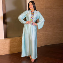 Load image into Gallery viewer, Muslim Women's Arab Middle East Light Green Satin Robe Hoodedjalabiya Dress Abaya Kimono Suitable For All Seasons Dubai 2021