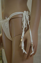 Load image into Gallery viewer, Sexy Ladies Underwear With Lace Sling