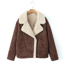 Load image into Gallery viewer, Fashionable Warm Vintage Lamb Wool Baggy Coat Women
