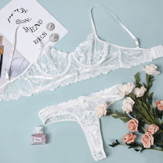 2 Pieces Sexy Exotic Costumes Sensual Lingerie Transparent Bandage Erotic Porn Lace Mesh Sex Outfit Bra and Briefs Garters Set