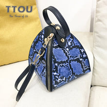 Load image into Gallery viewer, 2020 Summer Snake Print Women Wristlets Bag Designer Chain Clutch Purses Ladies Fashion Trend Quality High Street Quality Bag