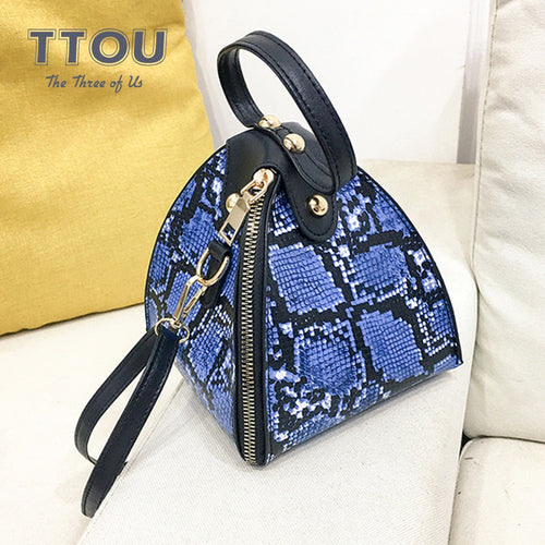 2020 Summer Snake Print Women Wristlets Bag Designer Chain Clutch Purses Ladies Fashion Trend Quality High Street Quality Bag