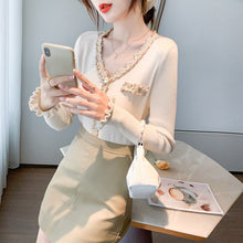 Load image into Gallery viewer, 2021 Autumn and Winter New Korean Version of Small Fragrance Knit Sweater V-neck Women&#39;s Sweater Bottoming Shirt Top