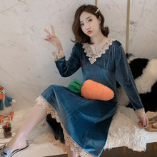 Load image into Gallery viewer, 2021 New Autumn Winter Sexy Lace V-neck Gold Velvet Long Dress Nightgowns for Women Long Sleeve Sleepwear Night Dress Nightdress