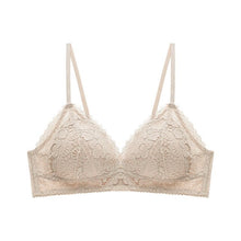 Load image into Gallery viewer, 2021 New Triangle Cup Girls No Steel Ring Underwear French Lace Floral Push Up Bra Sexy Women&#39;s Seamless Bra Summer Thin