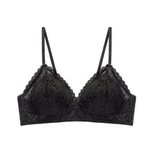 Load image into Gallery viewer, 2021 New Triangle Cup Girls No Steel Ring Underwear French Lace Floral Push Up Bra Sexy Women&#39;s Seamless Bra Summer Thin