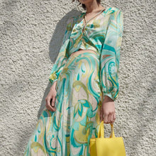 Load image into Gallery viewer, 2021 New spring summer women dress Bohemian floral print cropped hollow design sexy navel short top long sleeve chiffon shirt