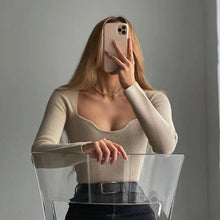Load image into Gallery viewer, 2021 Nieuwe Vrouwen Gebreide Trui Top Lange Mouw Hart-Hals Casual Mode Vrouw Slim-Fit Strakke Gebreide Truien trui Tops