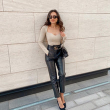 Load image into Gallery viewer, 2021 Nieuwe Vrouwen Gebreide Trui Top Lange Mouw Hart-Hals Casual Mode Vrouw Slim-Fit Strakke Gebreide Truien trui Tops