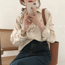 Load image into Gallery viewer, 2021 Spring Autumn Fashion Women Print Shirt Chic Checked Blouse Long Sleeve Female Casual Print Shirts Loose ChiffonTops Blusas