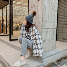 Load image into Gallery viewer, 2021 Spring Button Up Shirt Korean Style Oversized Plaid Shirts Blouse Women Cotton Blouse Long Sleeve Plus Size Blouses Blusas