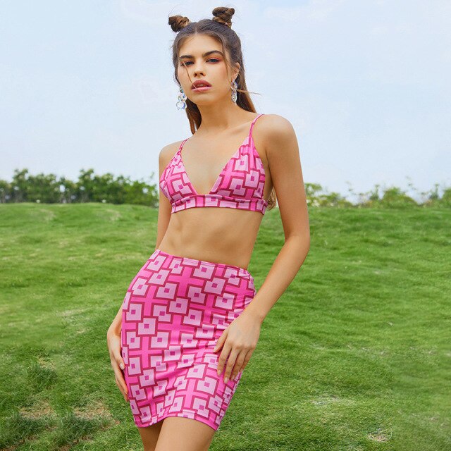 2021 Summer New Fashion Women's Sexy Strapless Sling Top Casual Short Skirt Set