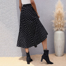 Load image into Gallery viewer, 2021 Summer New Women&#39;s Black Slim Mid-Length Pleated Polka-Dot Skirt