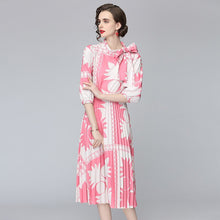 Load image into Gallery viewer, 2021 Summer Runway Suit Set Women Elegant Short Sleeve Knit Top and Floral Skirt Lady Sweet Casual Party Outfits