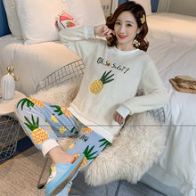 Load image into Gallery viewer, 2021 Winter Long Sleeve Print Thick Warm Flannel Pajama Sets For Women Coral Velvet Sleepwear Suit Pyjamas Homewear Home Clothes