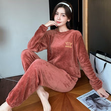 Load image into Gallery viewer, 2021 Winter Long Sleeve Thick Warm Flannel Pajama Sets For Women Korean Coral Velvet Sleepwear Suit Pyjama Homewear Home Clothes