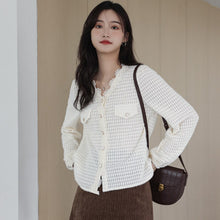 Load image into Gallery viewer, 2021 Women Spring and Autumn New French retro V-neck Hollow Lace Shirt Female Design Sense Niche Puff Sleeve Blouse