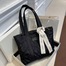 Load image into Gallery viewer, 2021 hit inverno marca náilon acolchoado alça curta totes designer de luxo das mulheres ombro acolchoado sacos bolsas topo hande