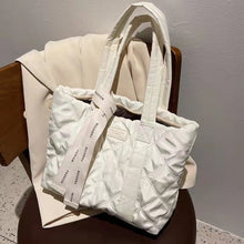 Load image into Gallery viewer, 2021 hit inverno marca náilon acolchoado alça curta totes designer de luxo das mulheres ombro acolchoado sacos bolsas topo hande