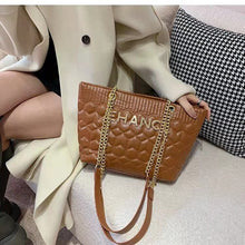 Load image into Gallery viewer, 2021 new all-match messenger bag niche texture fashion shoulder bag one drop delivery