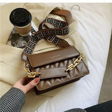 Load image into Gallery viewer, 2021 new fashion chain hand-held wide shoulder strap rhombus single shoulder messenger bag