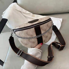 Load image into Gallery viewer, 2021 new retro fashion one-shoulder cross-body saddle bag