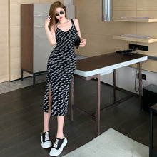 Load image into Gallery viewer, 2021 summer girls&#39; new formal dress medium length French floral sexy suspender skirt with split ends elegant beach slim long ski