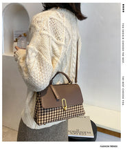 Load image into Gallery viewer, 2021 tend&amp;ecirc;ncia moda feminina bolsas de marca luxo marrom bolsas ombro crossbody sacos mensageiro saco de maquiagem sacos de bloq