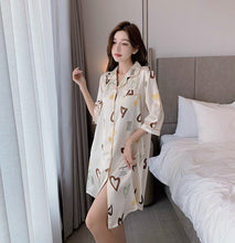 Load image into Gallery viewer, 2022 Summer Plus Size Short Sleeve Sexy Silk Satin Print Nightgowns for Women Loose Sleepwear Nightdress Night Dress Home Nighty