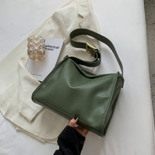 Load image into Gallery viewer, 2023 Ladies New Style Shoulder Bag Fashion Big Bag Pillow Bag Soft Leather Women Bag Solid Color Ladies Messenger Bag