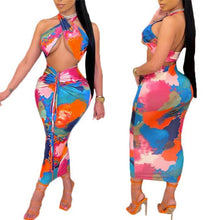 Load image into Gallery viewer, 2Pcs Women Summer Outfit Contrast Color Halter Neck Tops Backless Crop Tops High-Waist Slim Skirt Printed Skirt Sexy Long Skirt