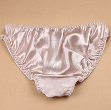 Load image into Gallery viewer, 3 PACK 100% Pure Silk Women&#39;s Ruffled Underwear Lingerie Briefs Panties L-2XL MS016