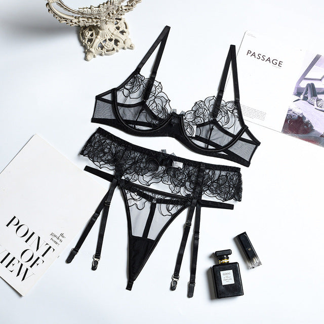 3 PCS Set Women Sexy Lace Embroidery Underwear Transparent Erotic Costumes Garter Sensual Lingerie Exotic See-through Thong Suit