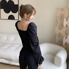 Load image into Gallery viewer, Atumn Y2K Chiffon Blouse Shirt Women Long Sleeve White Sexy Elegant Crop Tops Female Casual High Street Elegant Korean Tops 2021