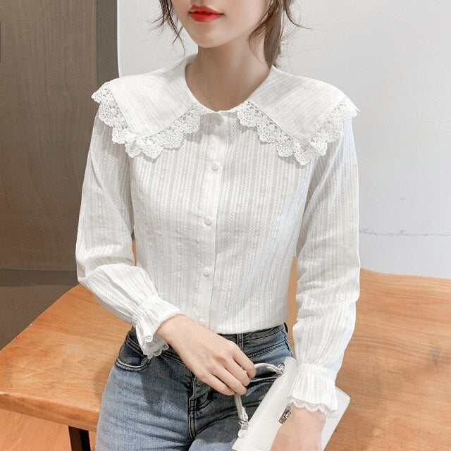 Autumn New High-end Women Lace Tops Fashion Casual Flare Long Sleeved Female Blouses Shirt Elegant Slim Doll Collar Clothing