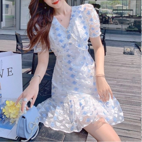 Blue Elegant Floral Dresses Women Vintage Sexy V-neck Designer Sweet Mini Dress Female Casual Pretty Fishtail Dress 2021 Summer