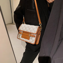 Load image into Gallery viewer, Bolsa de couro pu com aba, pequena bolsa crossbody feminina fashion de marca bolsas de ombro feminina, bolsa mensageiro de viage