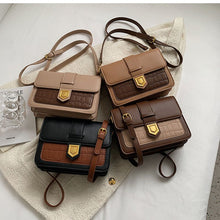 Load image into Gallery viewer, Contraste de cor couro do plutônio flip crossbody sacos para as mulheres 2022 hit simples moda bolsa ombro senhora luxo pequeno