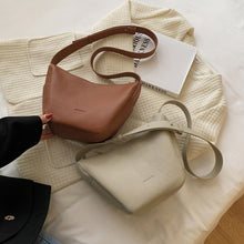 Load image into Gallery viewer, Cor sólida couro pequena balde crossbody sacos para as mulheres retro designer sacos de ombro 2022 inverno bolsas viagem luxo fe
