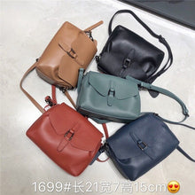 Load image into Gallery viewer, Cow Leather Handbag 2022 New Leather Shoulder Messenger Bag Female Fashion Wild Texture First Layer Leather Portable Pure