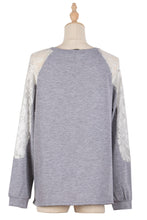 Load image into Gallery viewer, Fashion Lace Women Blouses Shirt Summer Long Sleeve Women Tops Hollow Lace Blouse Women O Neck Shirt Female Blusas Femininas