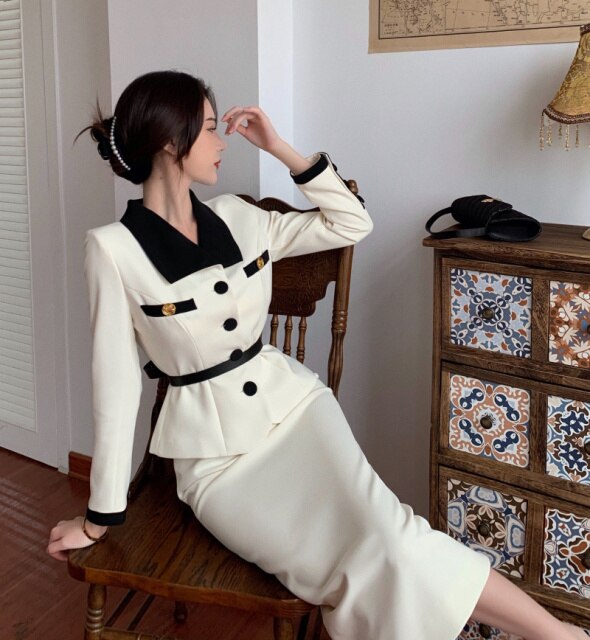 Fashion Suit Women's Winter New Temperament Color Matching Blouse + High Waist Half-Length Skirt Two-Piece Sets