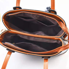 Load image into Gallery viewer, Female bag 2021 new trend big bag fashion printing portable large capacity PU shoulder messenger bag